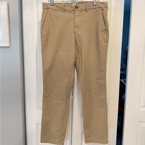 GAP Men's Tan Chinos - Straight Fit